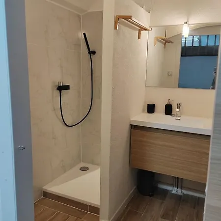 Bel Apartment Nimes